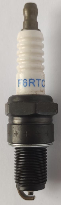 Свеча зажигания F6RTC